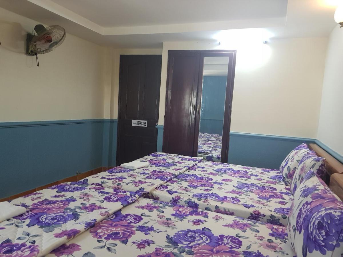 הו צ'י מין סיטי Van Thanh Dat Hotel מראה חיצוני תמונה