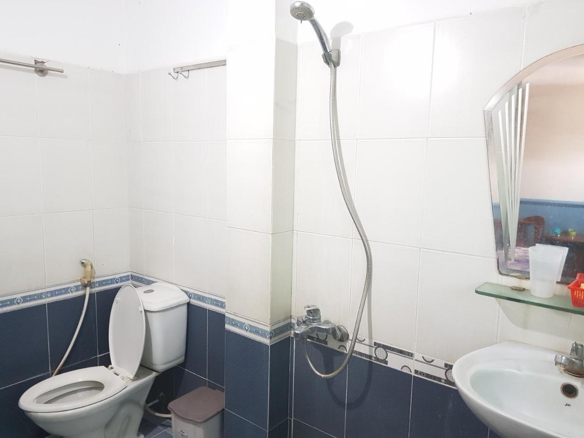 הו צ'י מין סיטי Van Thanh Dat Hotel מראה חיצוני תמונה